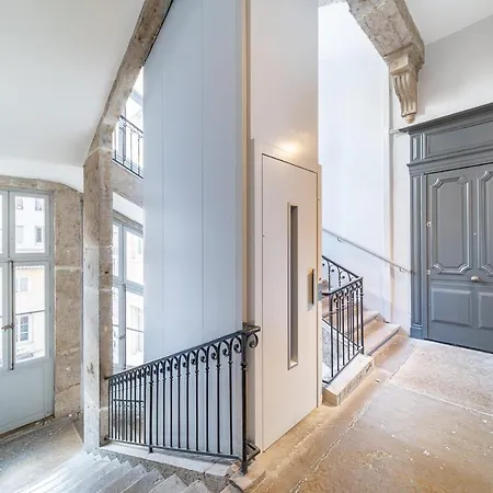 Apartament Les De L'opera - Barbara For 10 People Lyon